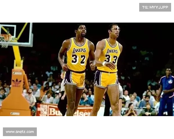 1982年的今天，贾巴尔成为历史第15位出战1000场的球员