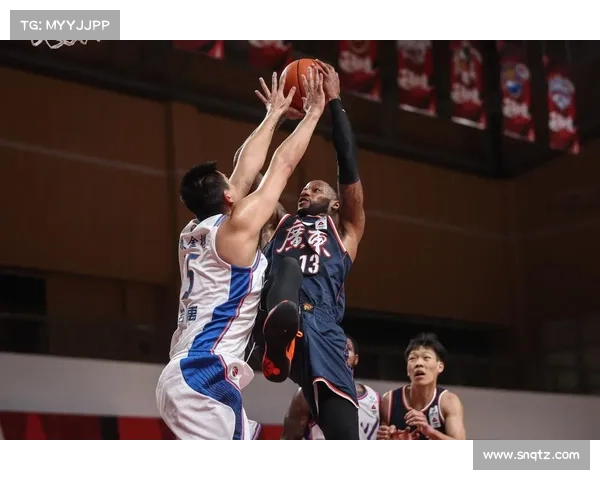 CBA第二阶段四川五粮金樽对阵广东东莞大益